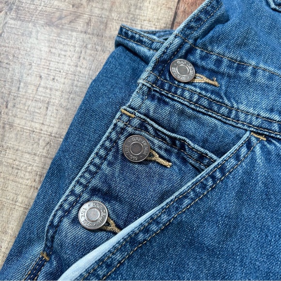 GAP Women’s Denim Overalls Medium Slouch Fit Blue Jean Overalls 25” Inseam - Picture 3 of 7